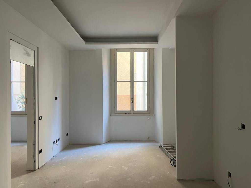 appartamento in vendita a Milano in zona Guastalla