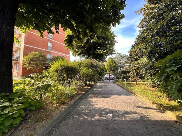 appartamento in vendita a Milano in zona Forlanini