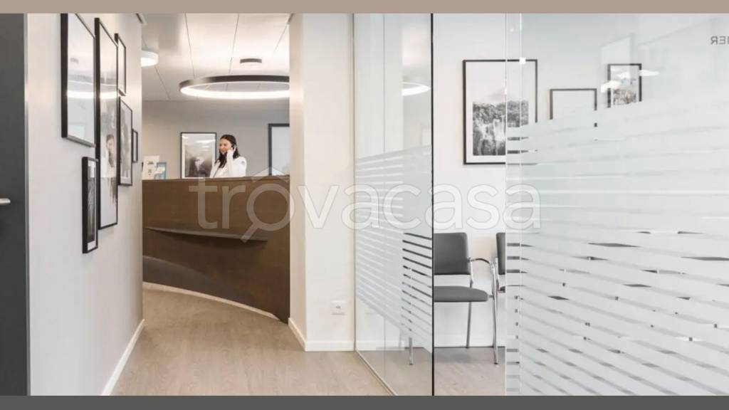ufficio in vendita a Milano in zona Sempione