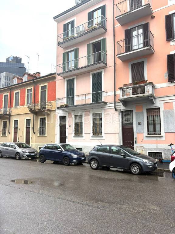 appartamento in vendita a Milano in zona San Cristoforo