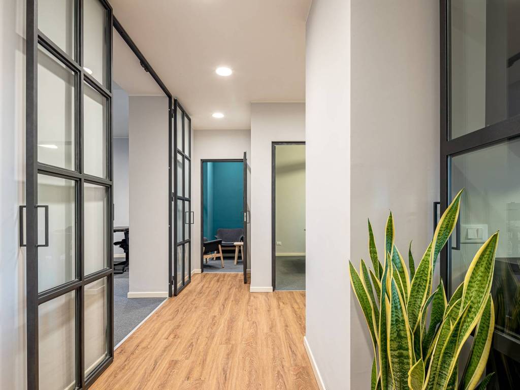 ufficio in vendita a Milano in zona Centro Direzionale