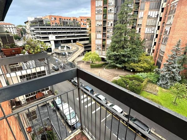 appartamento in vendita a Milano in zona Porta Romana