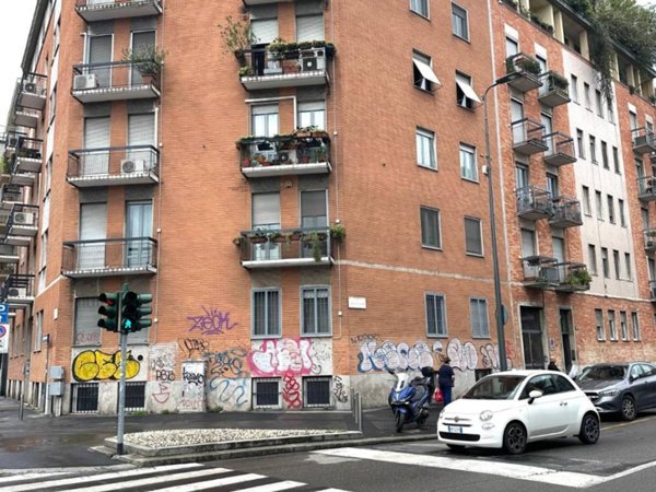 appartamento in vendita a Milano in zona Porta Romana