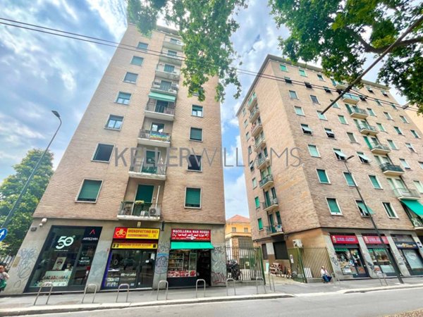 negozio in vendita a Milano in zona Isola