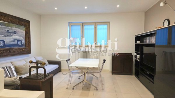 appartamento in vendita a Milano in zona Maggiolina