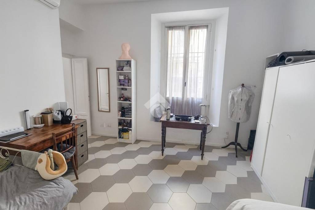 appartamento in vendita a Milano in zona Loreto
