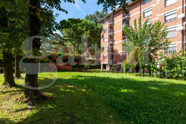 appartamento in vendita a Milano in zona Chiesa Rossa