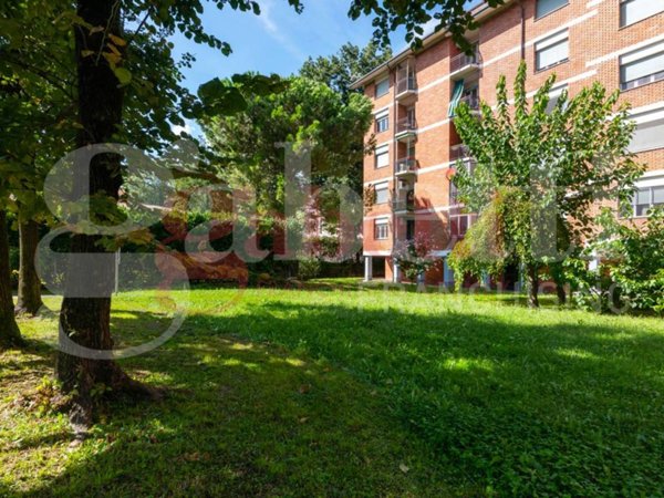 appartamento in vendita a Milano in zona Chiesa Rossa