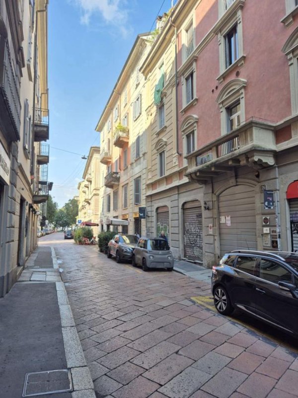 appartamento in vendita a Milano in zona Solari