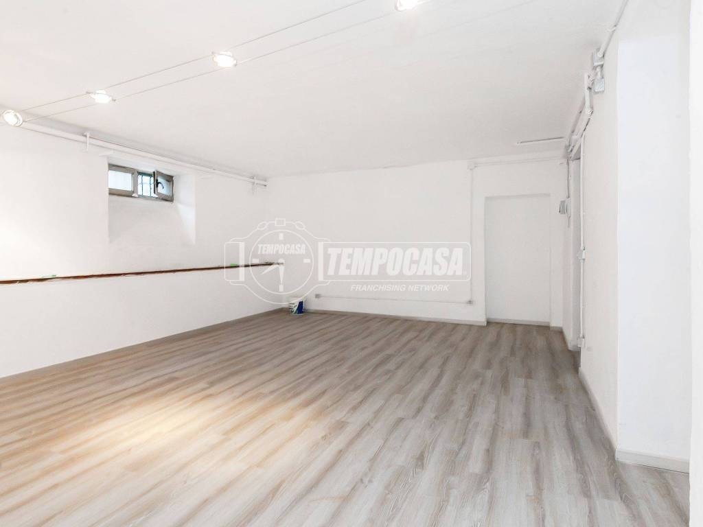 appartamento in vendita a Milano in zona Dergano