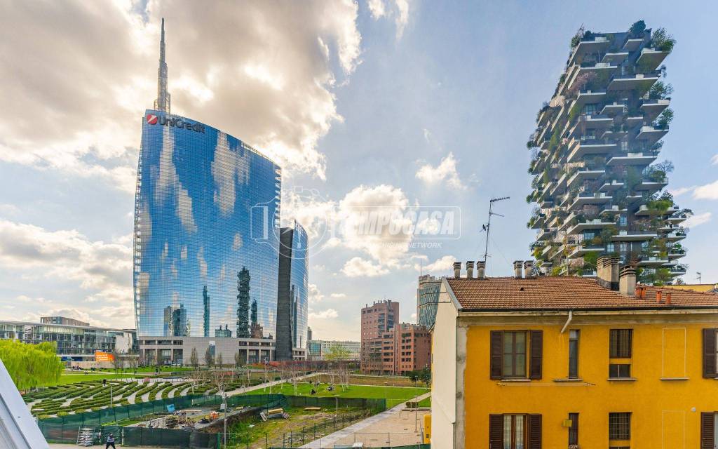 appartamento in vendita a Milano in zona Isola