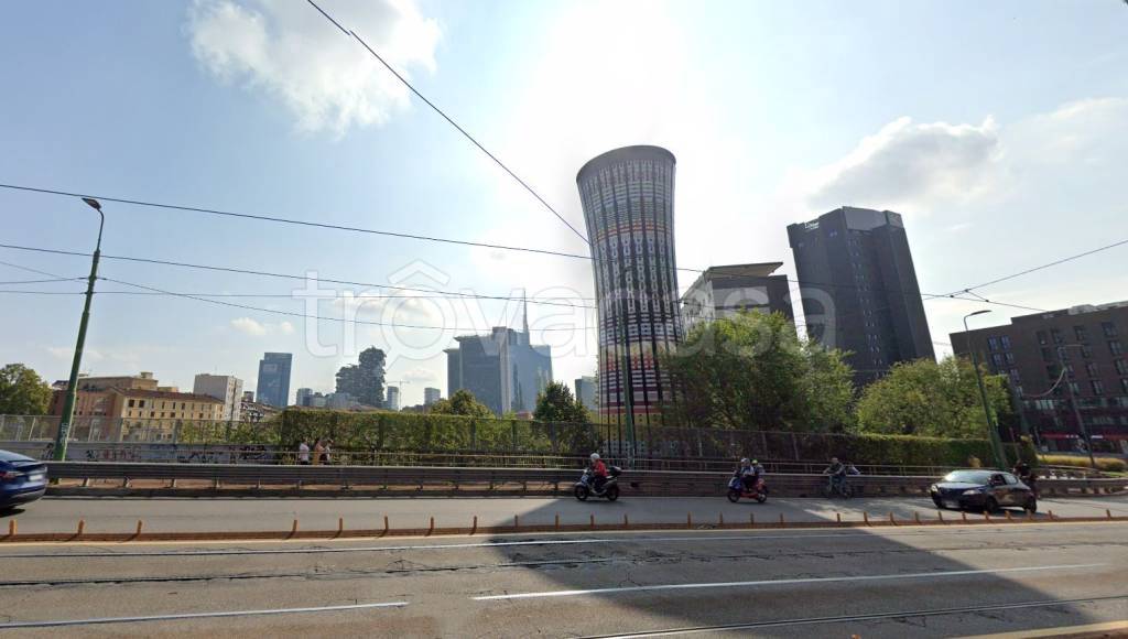 appartamento in vendita a Milano in zona Porta Garibaldi