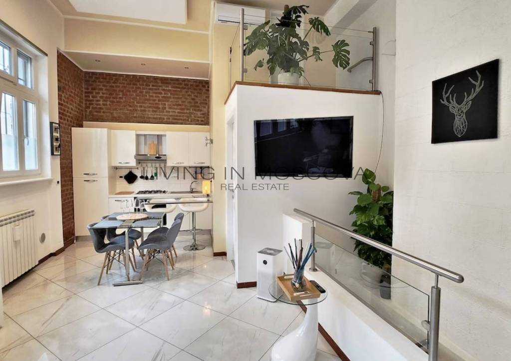 appartamento in vendita a Milano in zona Loreto