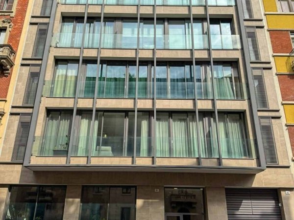 appartamento in vendita a Milano in zona Centro Direzionale