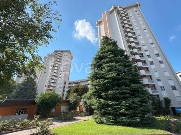 appartamento in vendita a Milano in zona Segnano