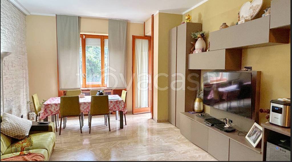 appartamento in vendita a Milano in zona Comasina