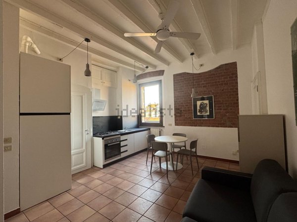 appartamento in vendita a Milano in zona Porta Romana