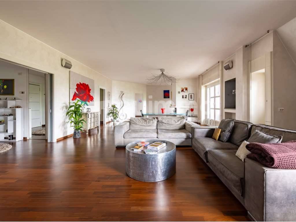 appartamento in vendita a Milano in zona San Siro