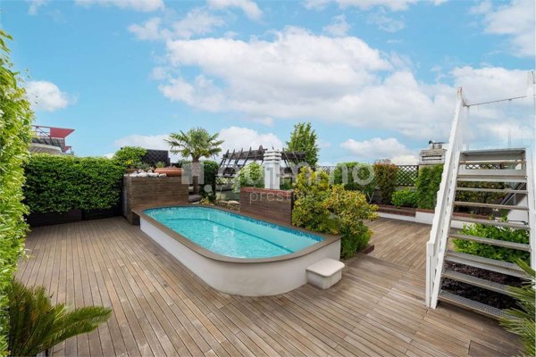 appartamento in vendita a Milano in zona San Siro