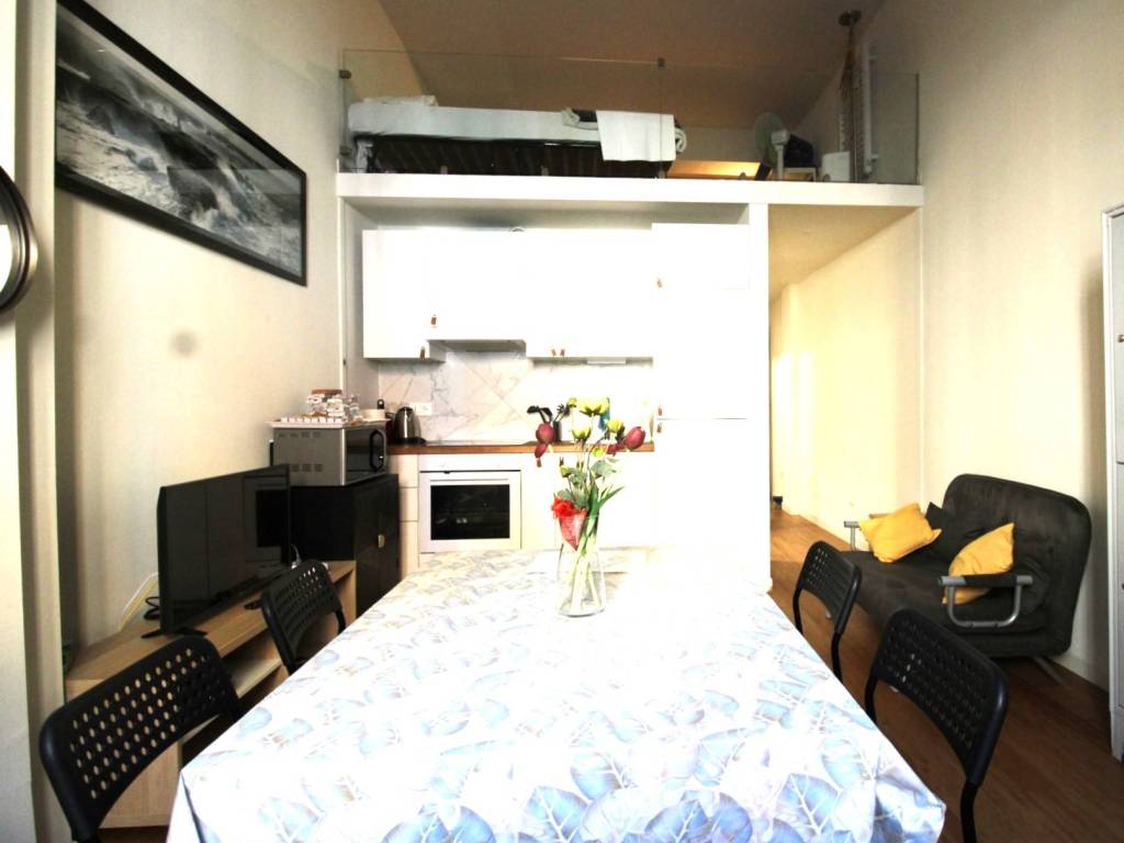 appartamento in vendita a Milano in zona Crescenzago