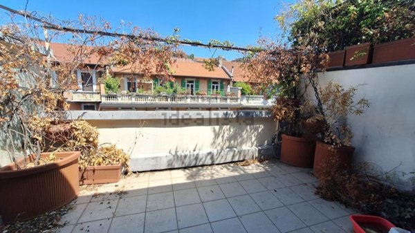 appartamento in vendita a Milano in zona XXII Marzo