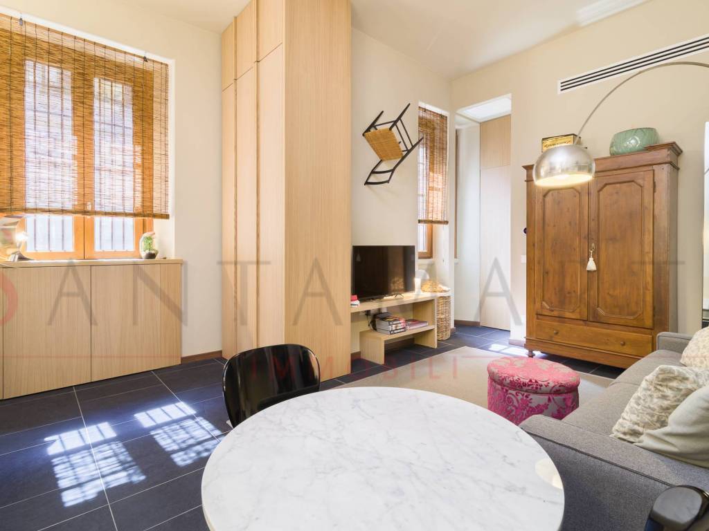 appartamento in vendita a Milano in zona Solari