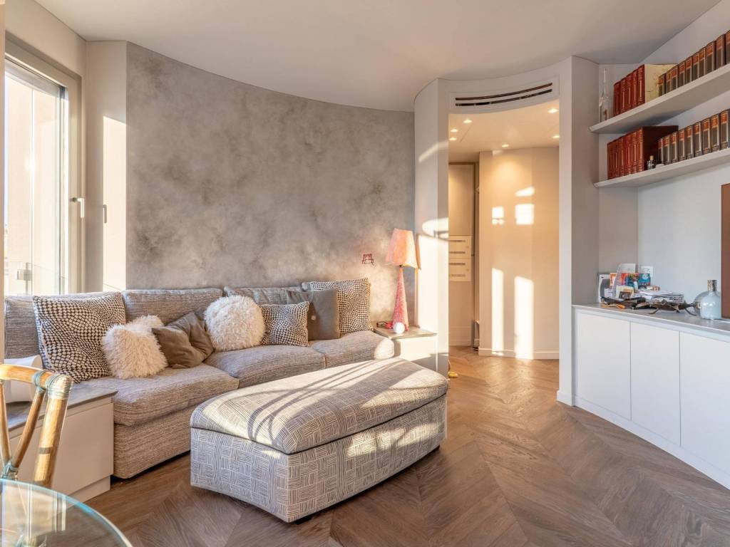 appartamento in vendita a Milano in zona Porta Venezia