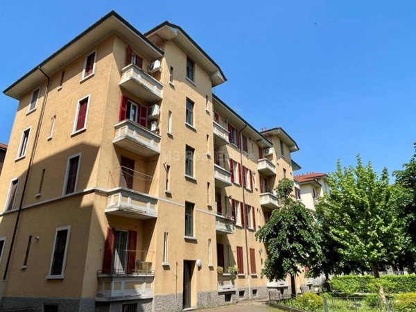 appartamento in vendita a Milano in zona Città Studi