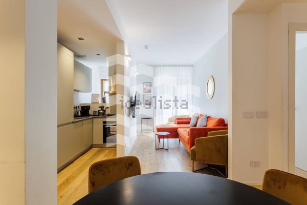 appartamento in vendita a Milano in zona Porta Venezia