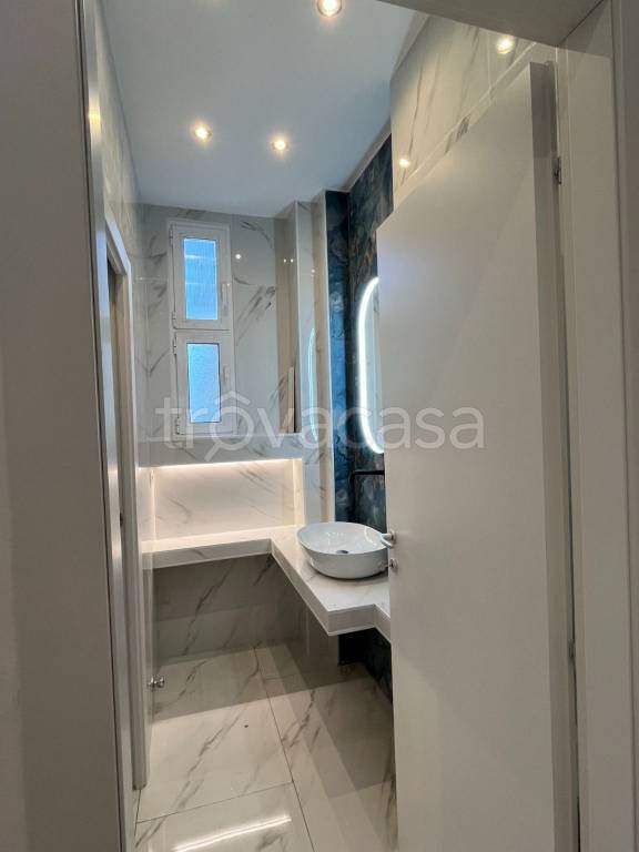 appartamento in vendita a Milano in zona Città Studi