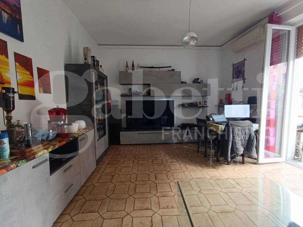 appartamento in vendita a Milano in zona Garegnano