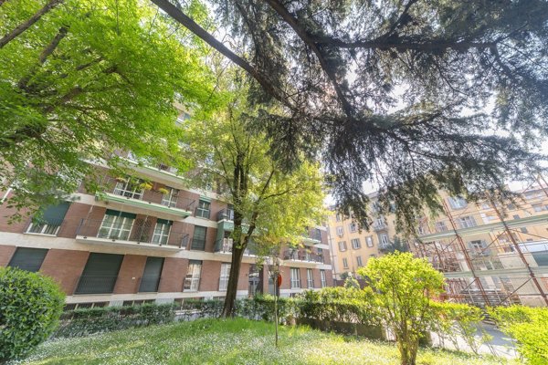 appartamento in vendita a Milano in zona Città Studi