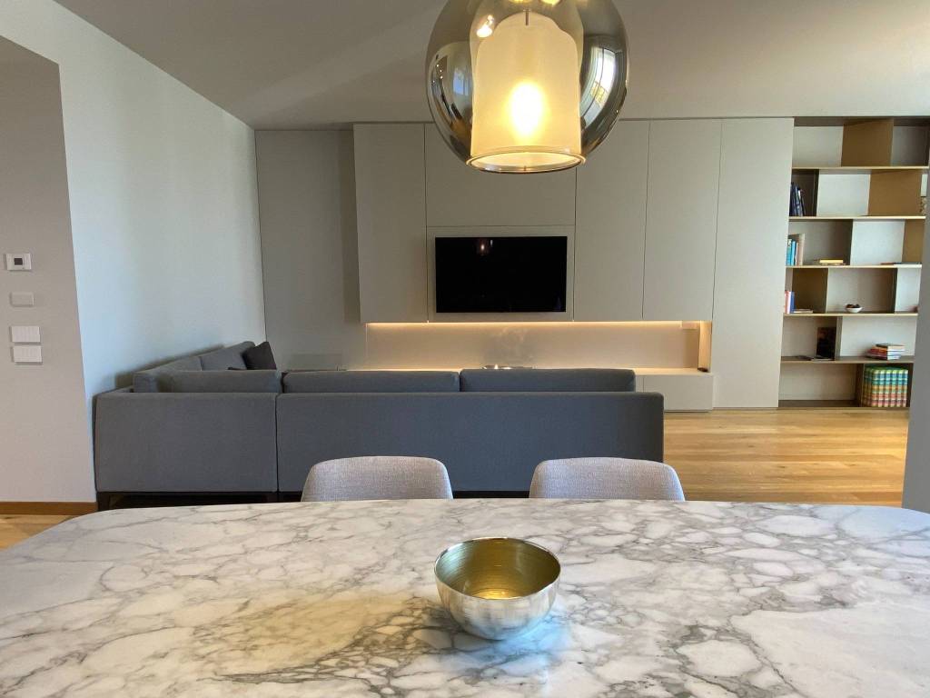 appartamento in vendita a Milano in zona Il Portello