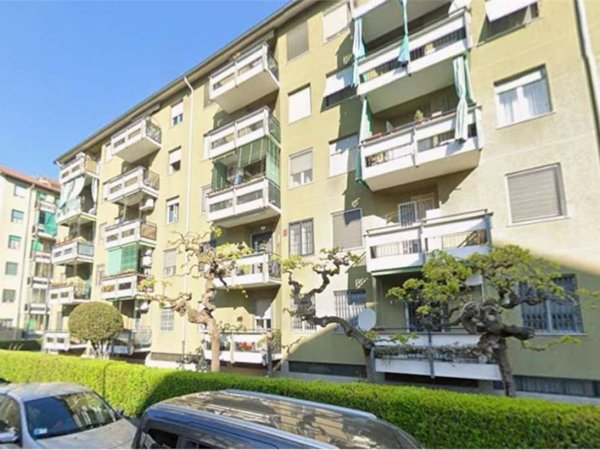 appartamento in vendita a Milano in zona Affori