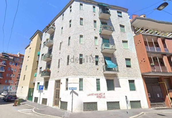 appartamento in vendita a Milano in zona Porta Vittoria
