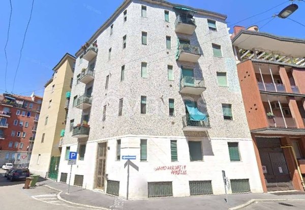 appartamento in vendita a Milano in zona Piazzale Lodi