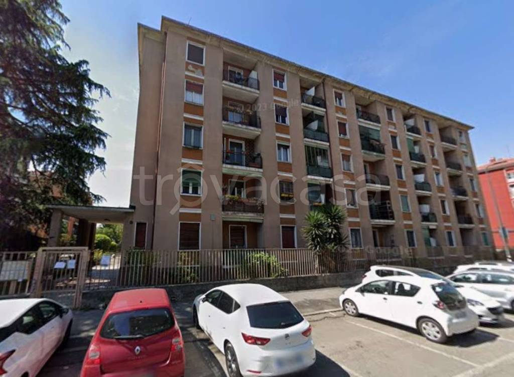 appartamento in vendita a Milano in zona Crescenzago