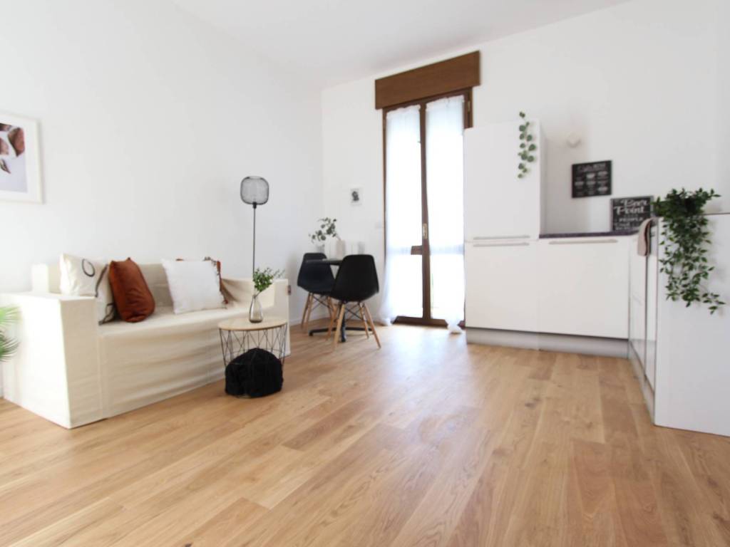 appartamento in vendita a Milano in zona Affori
