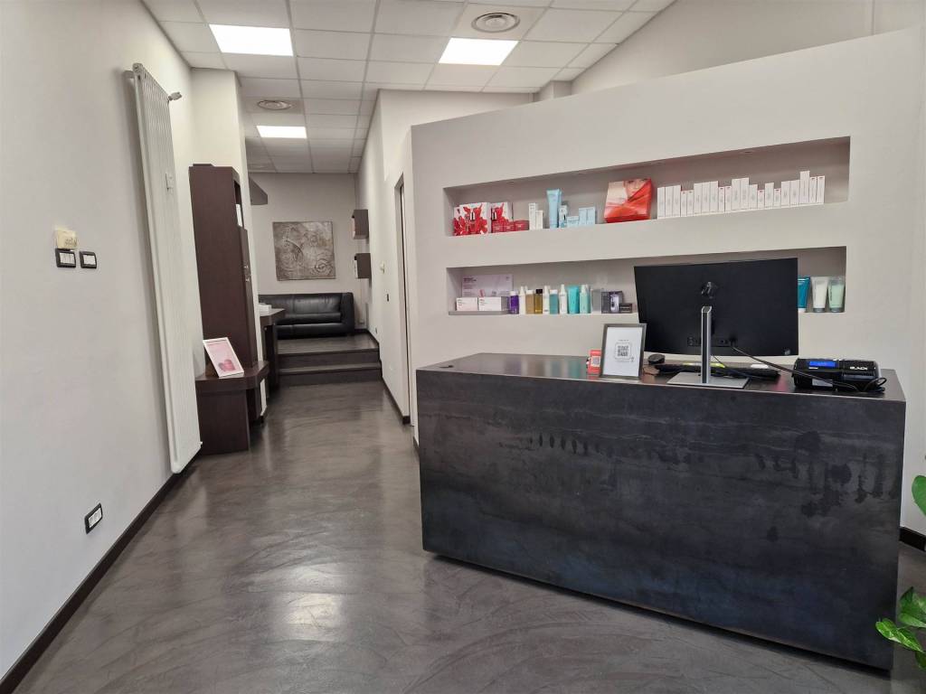 negozio in vendita a Milano