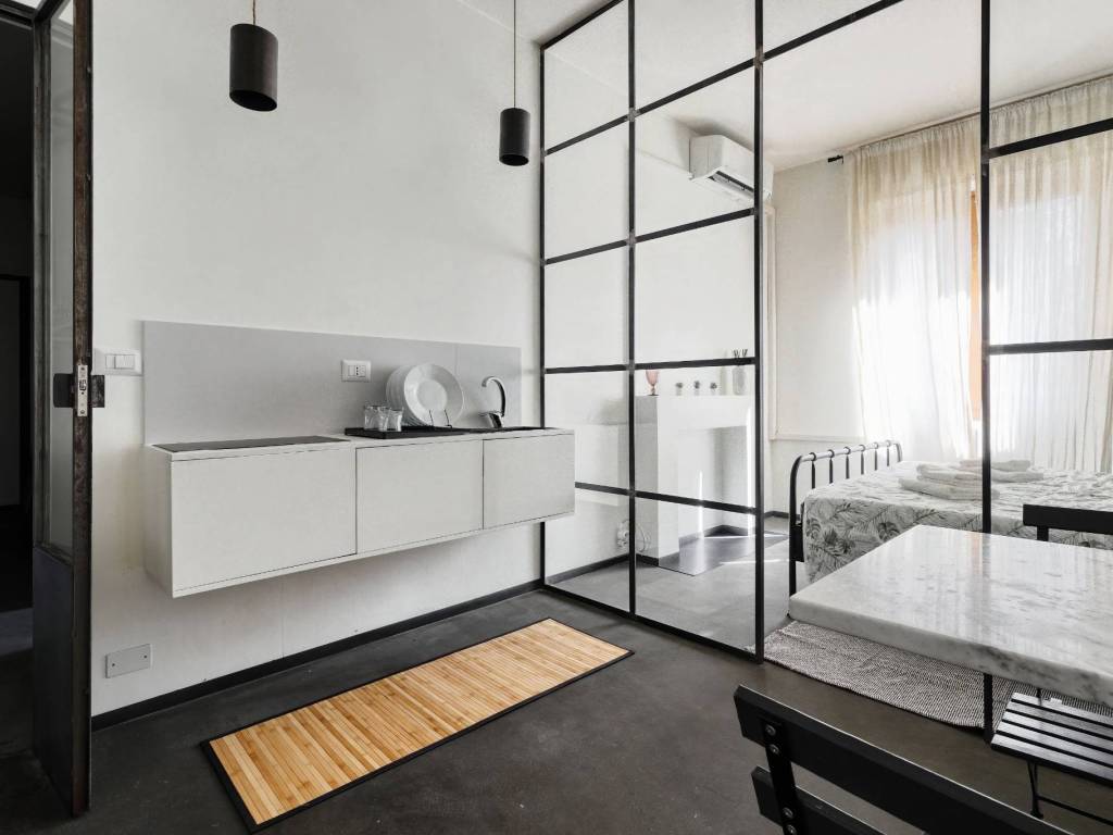 appartamento in vendita a Milano in zona Centro Direzionale