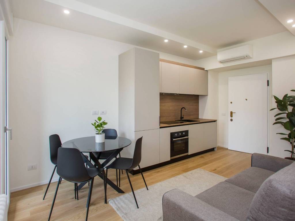 appartamento in vendita a Milano in zona San Siro
