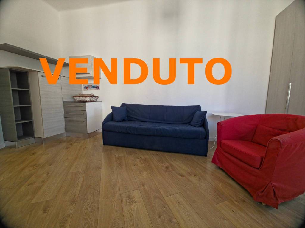appartamento in vendita a Milano in zona Porta Vittoria