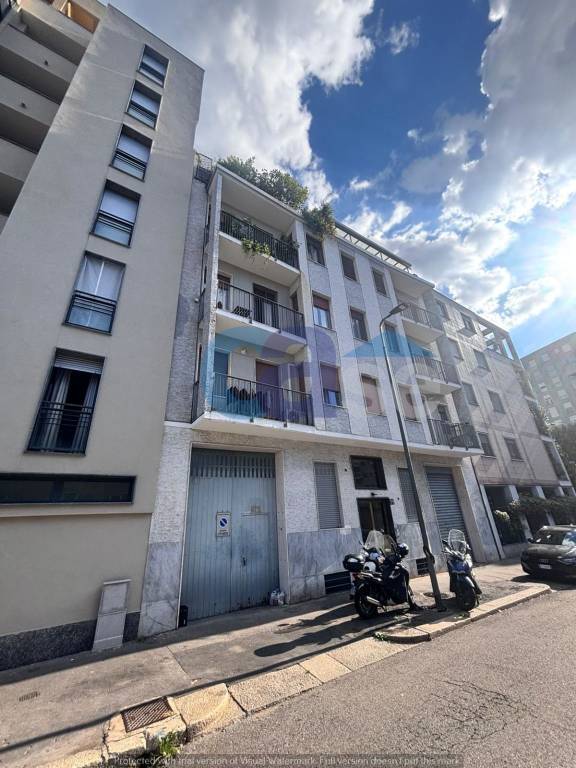 appartamento in vendita a Milano in zona Corvetto