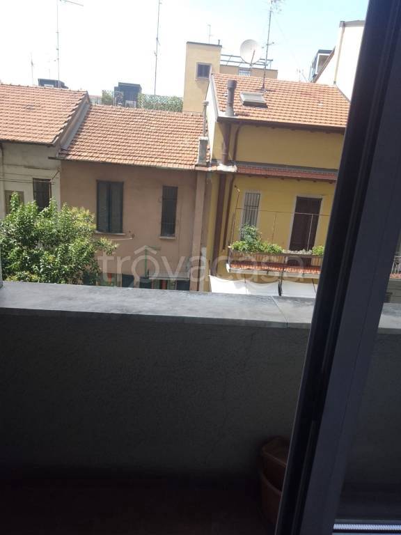 appartamento in vendita a Milano in zona Ghisolfa