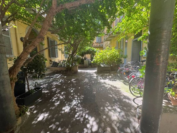 appartamento in vendita a Milano in zona Solari