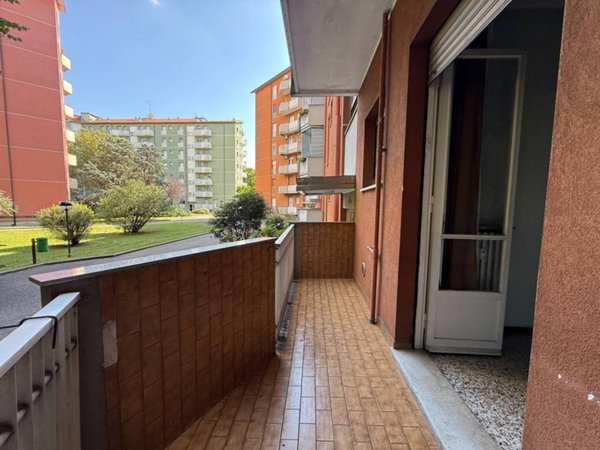 appartamento in vendita a Milano in zona Forlanini
