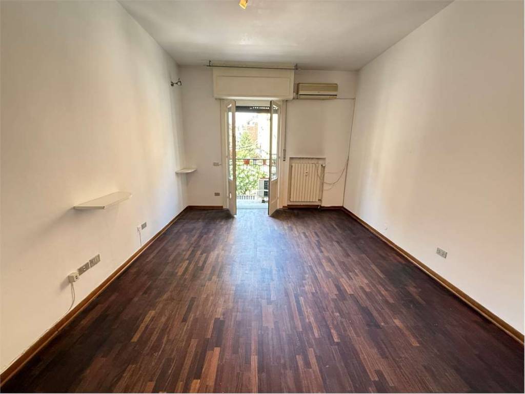 appartamento in vendita a Milano in zona Isola