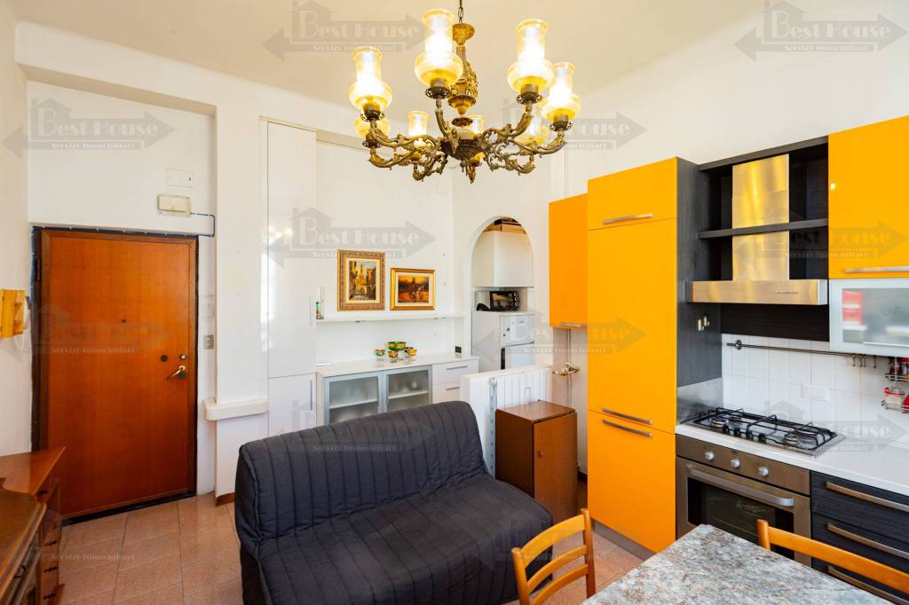 appartamento in vendita a Milano in zona Casoretto