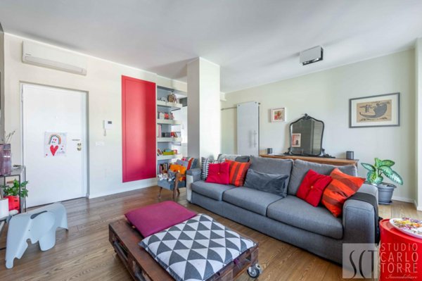 appartamento in vendita a Milano in zona Ronchetto sul Naviglio