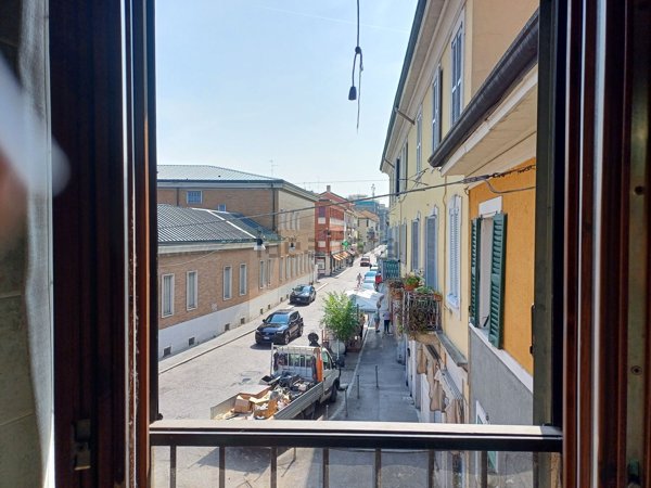 appartamento in vendita a Milano in zona Baggio